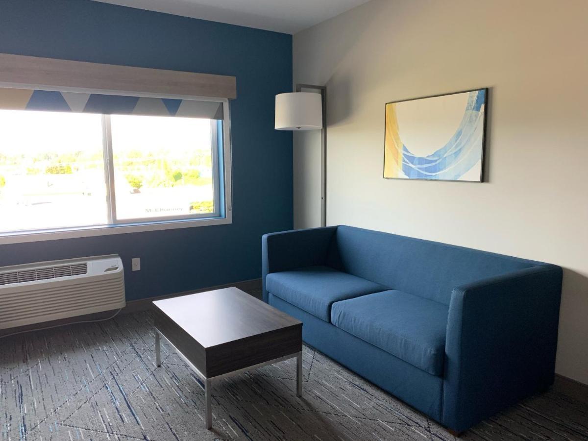 Holiday Inn Express & Suites - Courtenay - Comox By Ihg Exteriör bild
